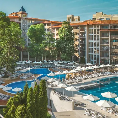 Хотел Aquaclub Grifid Bolero 4*