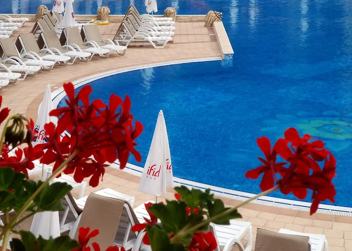 Aquaclub Grifid Bolero Nisipurile de Aur