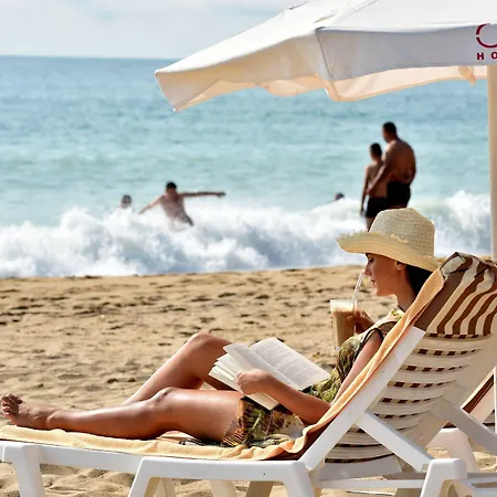 Aquaclub Grifid Bolero מלון 4*