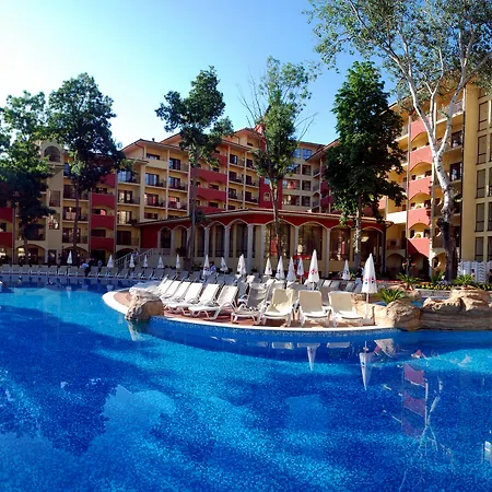 Aquaclub Grifid Bolero גולדן סנדס