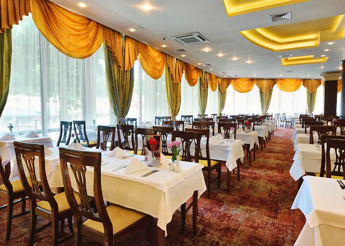 Aquaclub Grifid Bolero - Ultra Inclusive&private Golden Sands